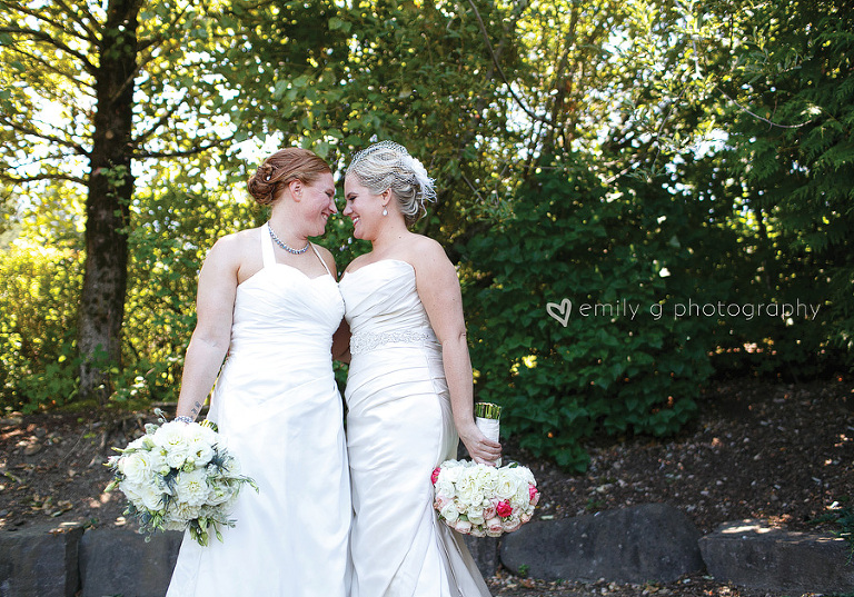 LesbianWeddingSkamaniaLodge13