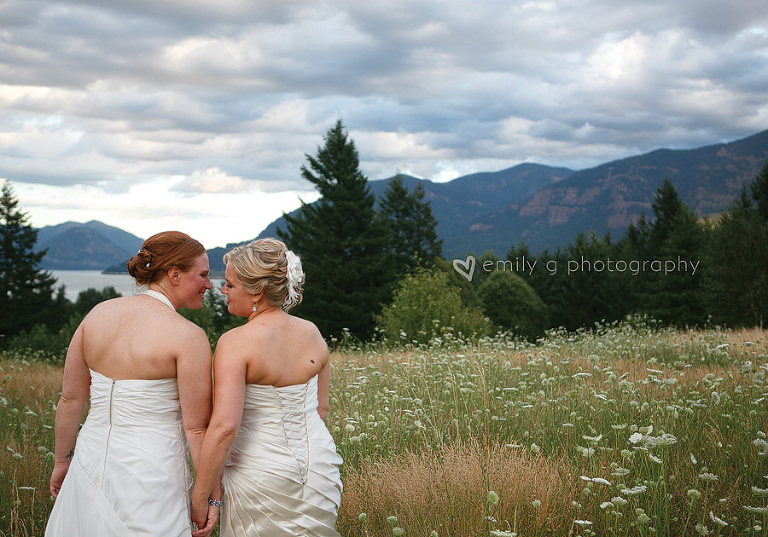 LesbianWeddingSkamaniaLodge43