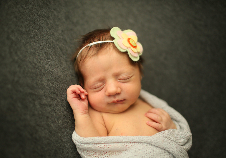 LakeOswegoOregonNewbornPhotographer15