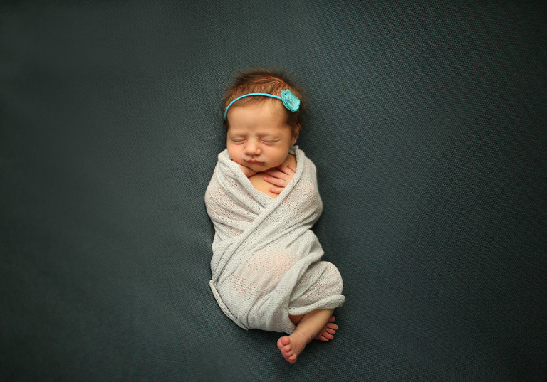 LakeOswegoOregonNewbornPhotographer16