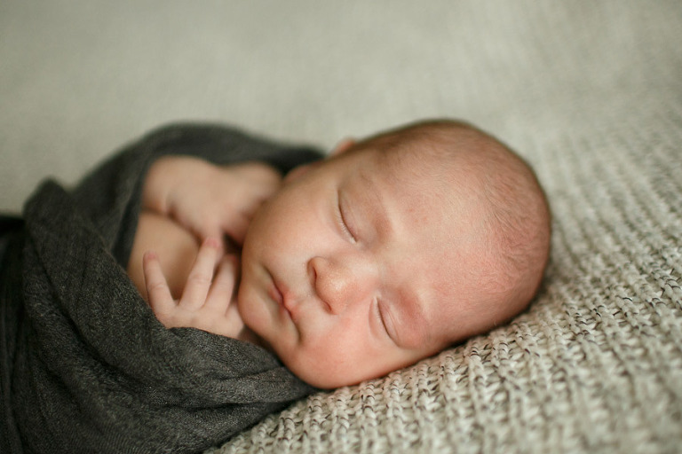 028-portlandoregonnewbornphotographer