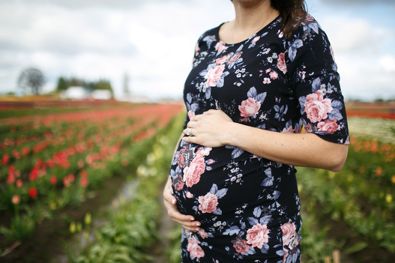 042-OregonMaternityPhotographer