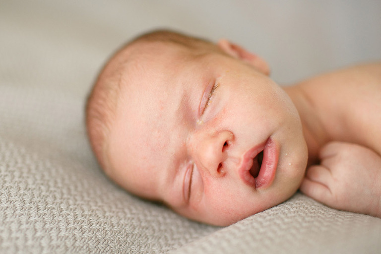 039-PortlandNewbornPhotographer