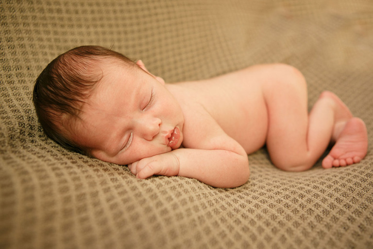 098-PortlandOregonNewbornPhotographer