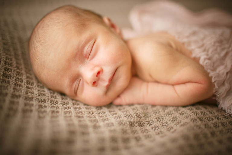 257-PortlandOregonNewbornPhotographer