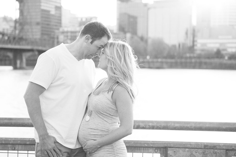 019-PortlandOregonMaternityPhotographer