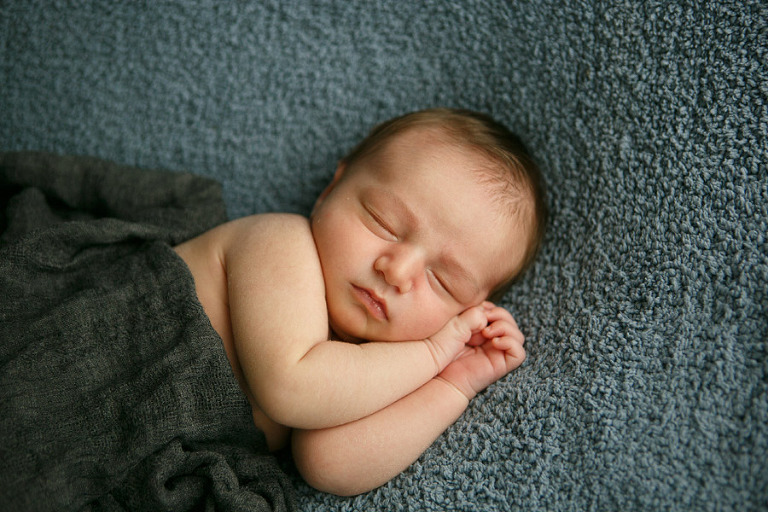 037-PortlandNewbornPhotographer