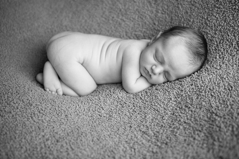 041-PortlandNewbornPhotographer