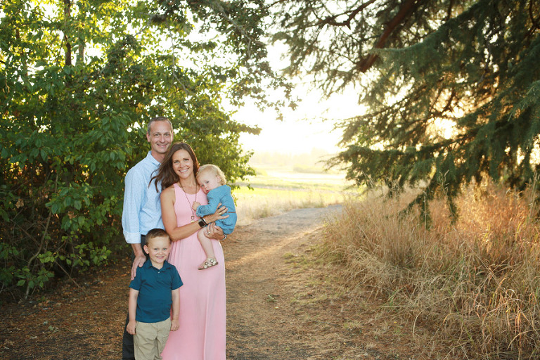 028-NewbergOregonFamilyPhotographer